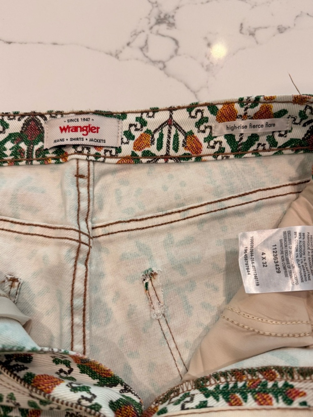 Wrangler High-Rise Fierce Flare Vibrant Printed Jeans in Green & Orange - Picture 7 of 10